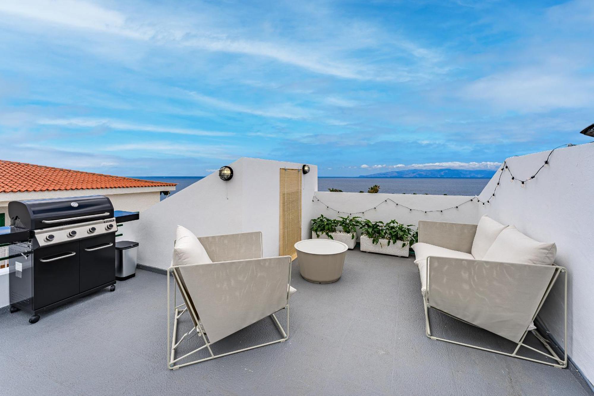 2Bdr Ocean View & Large Private Terrace In Puerto De Santiago Apartment Puerto de Santiago  Bagian luar foto